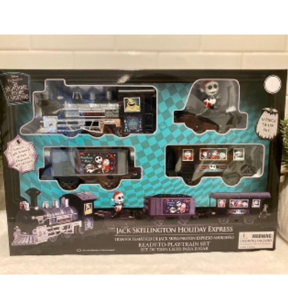 Disney Other - The nightmare before Christmas train set